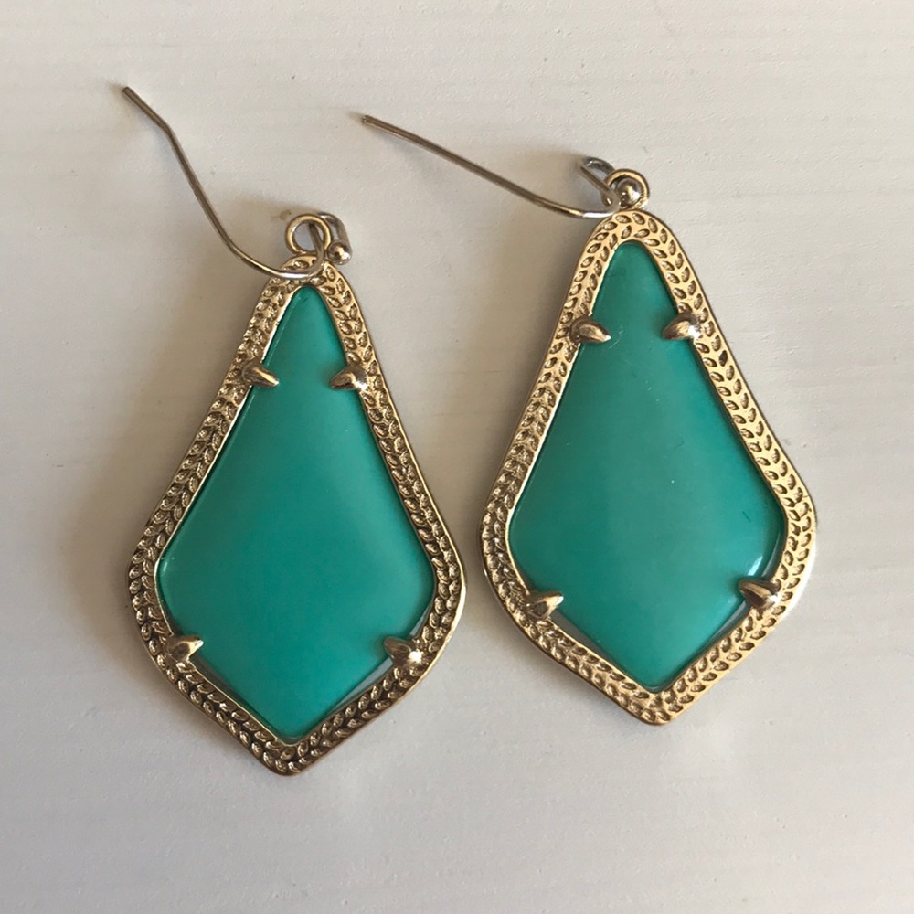 Kendra Scott earrings